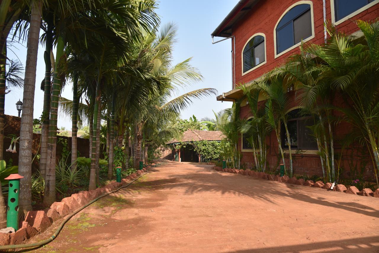 Chira Meadows Ecoresort, Dapoli Exterior photo